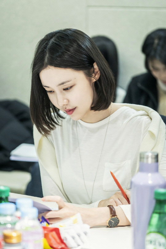 김예원, 차우식의 친누나이자 와이키키의 최상위 포식자 차유리 役